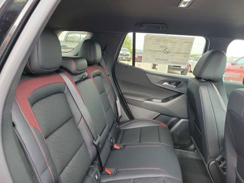 New 2026 Chevrolet Equinox RS w/ Safety and Technology Package AWD/4WD image 17