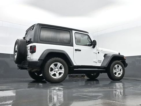 Used 2020 Jeep Wrangler Sport image 22
