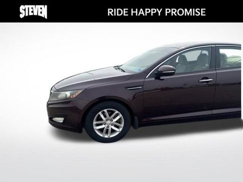 Used 2013 Kia Optima LX FWD image 2