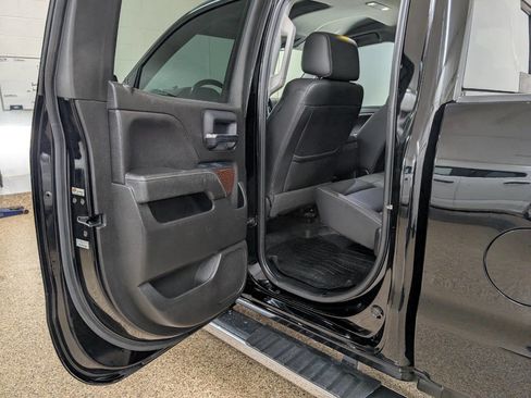 Used 2018 GMC Sierra 1500 SLT image 12