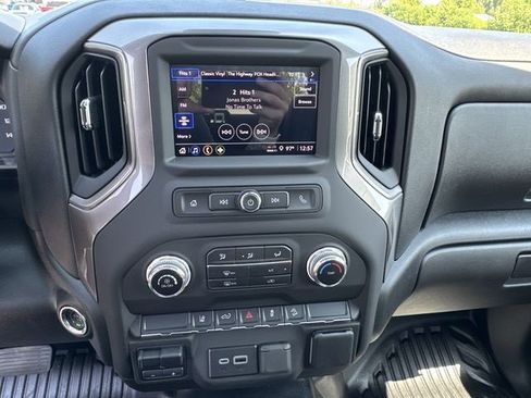 New 2025 GMC Sierra 3500 Pro image 13