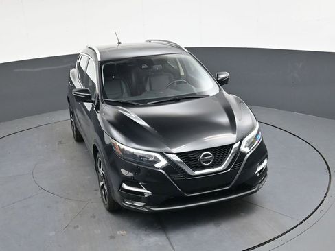 Used 2022 Nissan Rogue Sport SL w/ Premium Package image 26