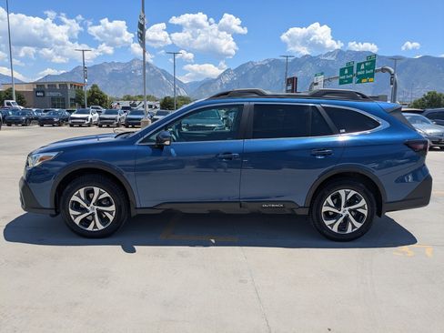 Used 2020 Subaru Outback Limited w/ Popular Package #2 AWD/4WD image 3