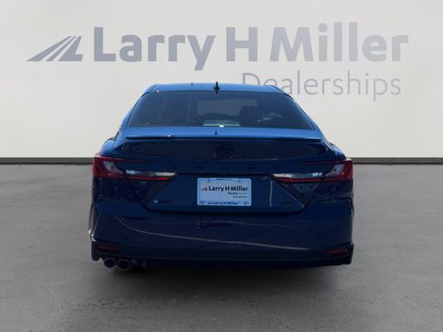 Certified 2025 Toyota Camry SE w/ Multimedia Upgrade Package image 4