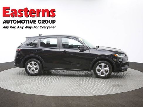 Used 2023 Honda HR-V LX image 45