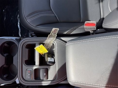 New 2025 Ford Mustang Mach-E Premium image 17