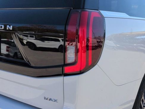 New 2025 Ford Expedition Max Active image 12