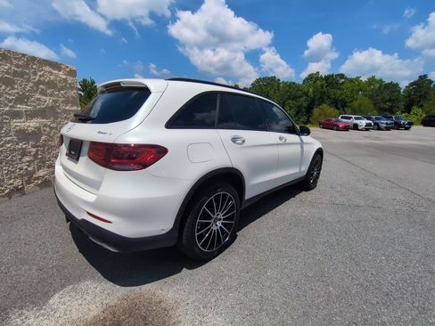 Used 2021 Mercedes-Benz GLC 300 4MATIC image 4