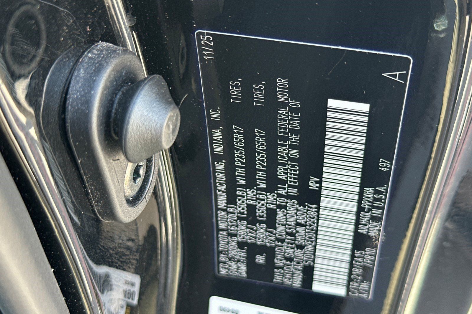 Used 2026 Toyota Sienna XLE FWD image 27