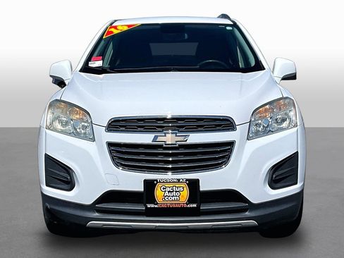 Used 2016 Chevrolet Trax LT AWD/4WD image 3