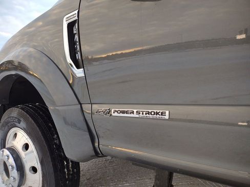 Used 2019 Ford F450 Platinum w/ Platinum Ultimate Package image 38