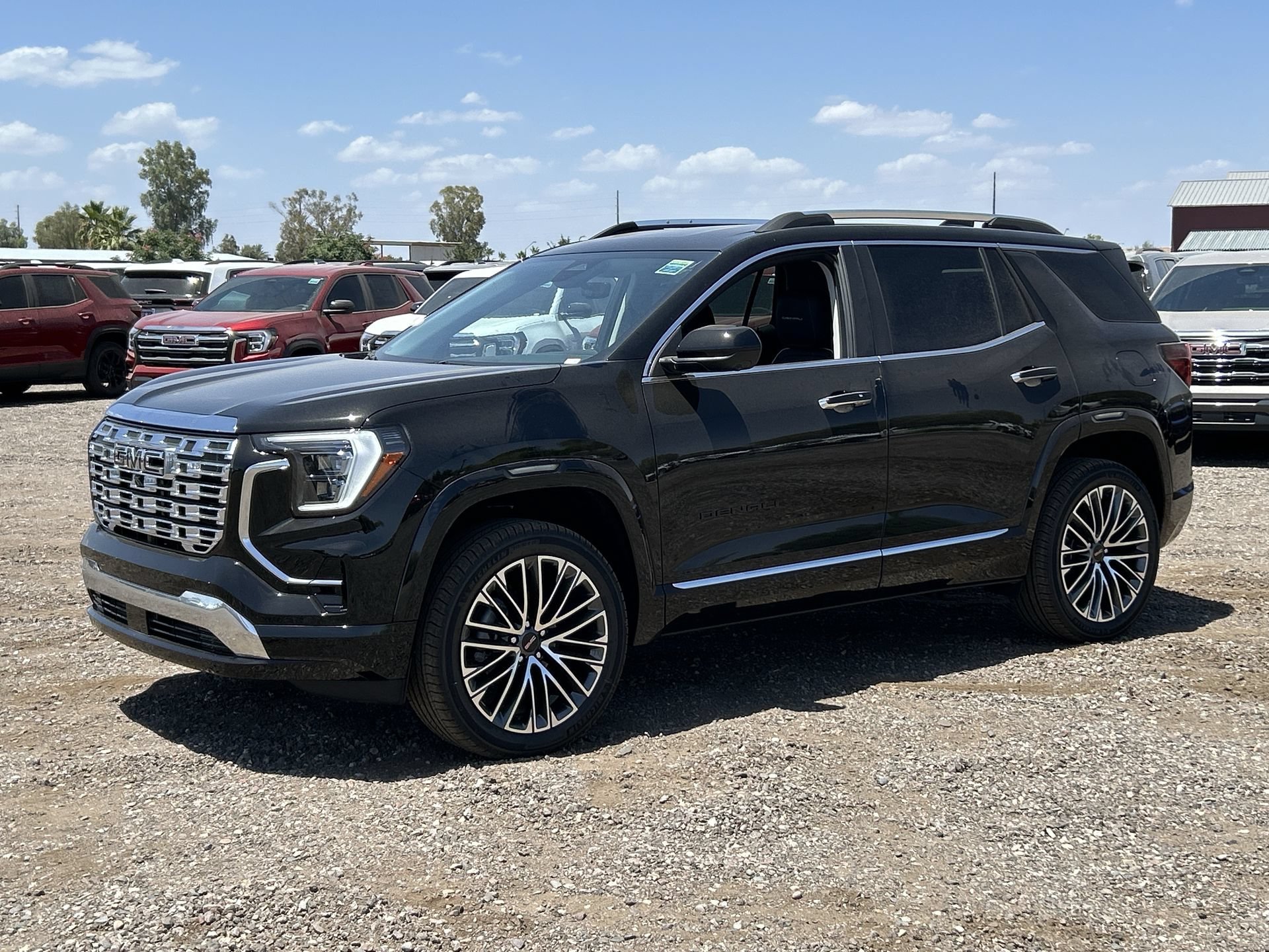 New 2026 GMC Terrain Denali w/ LPO, Black Badging Package AWD/4WD image 48