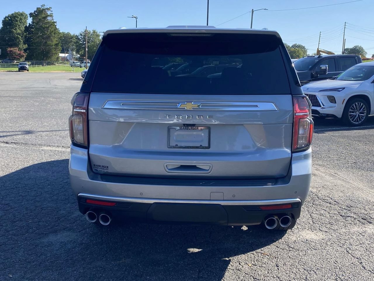 Used 2024 Chevrolet Tahoe High Country w/ Premium Package AWD/4WD image 7