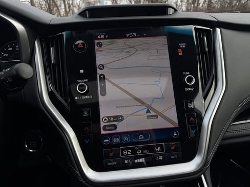 Used 2020 Subaru Outback Limited image 11