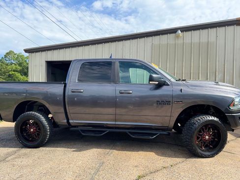 Used 2016 RAM 1500 Rebel w/ Luxury Group AWD/4WD image 8