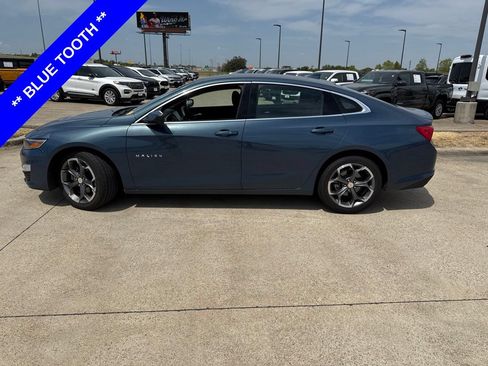 Used 2024 Chevrolet Malibu LT FWD image 3