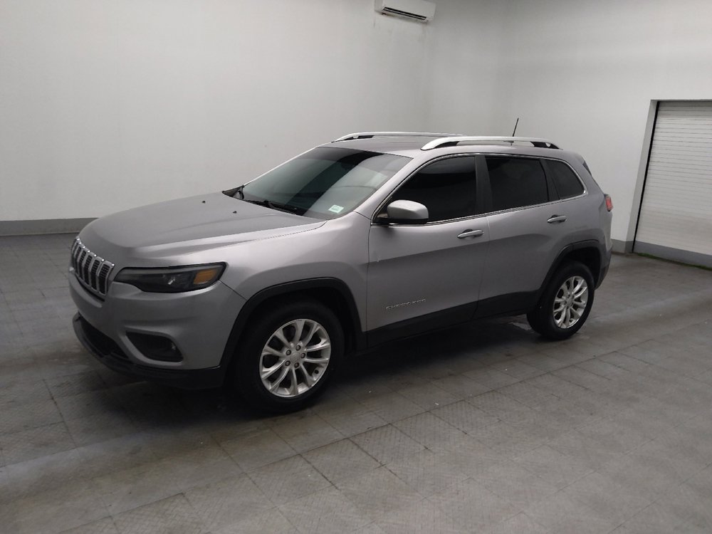 Used 2019 Jeep Cherokee Latitude w/ Popular Appearance Group FWD image 2