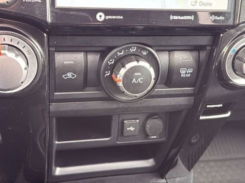 Certified 2020 Toyota 4Runner TRD Off-Road Premium image 21