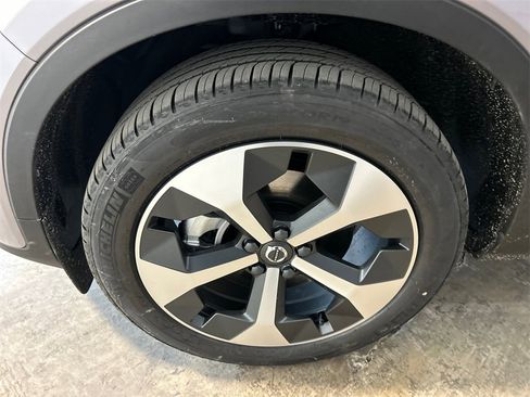 New 2026 Volvo XC40 B5 Core w/ Protection Package Premier image 8