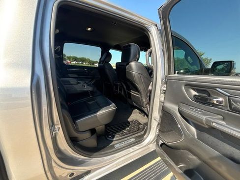 Used 2022 RAM 1500 Limited AWD/4WD image 32