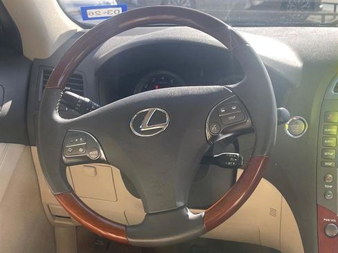 Used 2012 Lexus ES 350 image 22