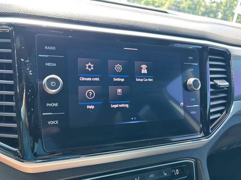 Used 2021 Volkswagen Atlas Cross Sport SEL R-Line FWD image 37