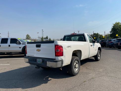 Used 2008 Chevrolet Silverado 2500 W/T AWD/4WD image 3