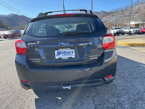 Used 2012 Subaru Impreza 2.0i Sport Premium image 7
