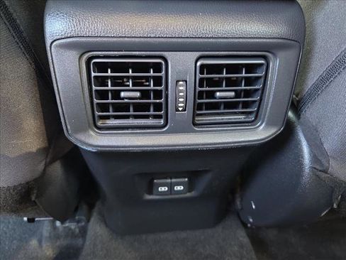Used 2023 Toyota RAV4 AWD Hybrid image 17