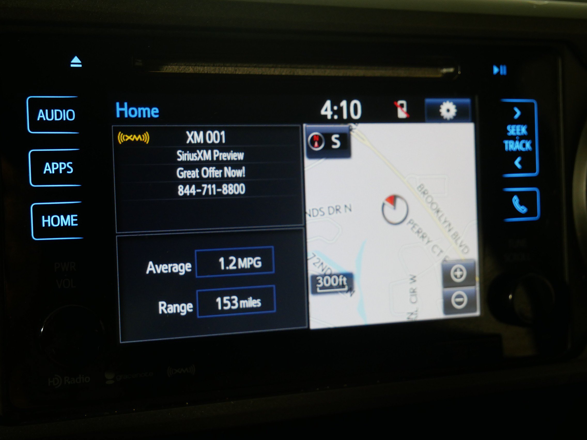 Used 2017 Toyota Tacoma TRD Sport w/ Tow Package (A/T) AWD/4WD image 29