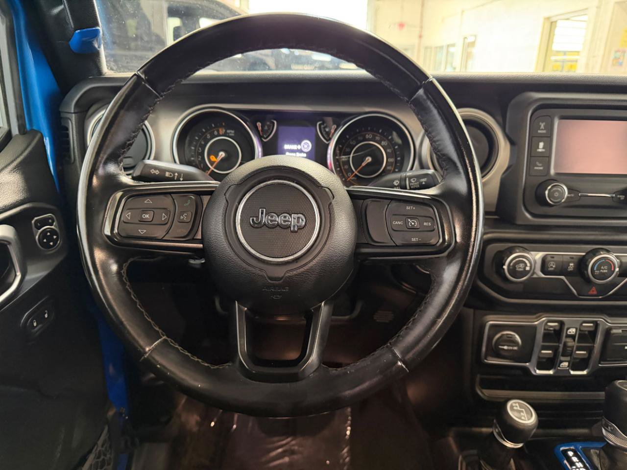 Used 2020 Jeep Gladiator Sport w/ Quick Order Package 24S AWD/4WD image 27
