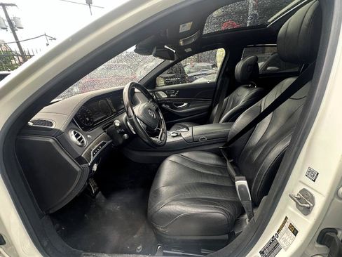 Used 2016 Mercedes-Benz S 550 4MATIC Sedan w/ Sport Package image 20