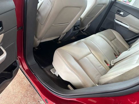 Used 2012 Ford Edge SEL image 21