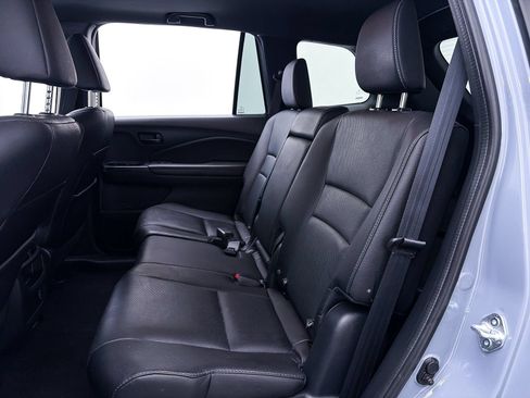 Used 2023 Honda Passport EX-L image 38