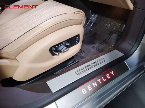 Used 2020 Bentley Flying Spur W12 w/ First Edition Specification image 53