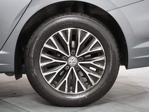 Used 2019 Volkswagen Jetta SEL FWD image 34