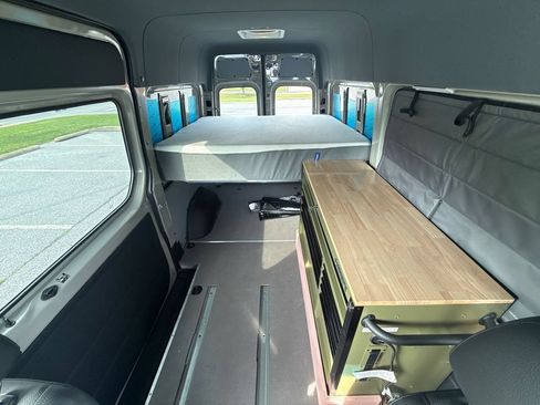 Used 2026 Mercedes-Benz Sprinter 2500 image 23