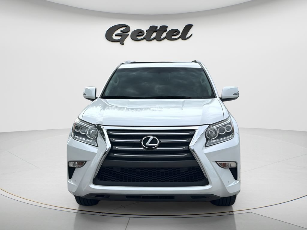 Used 2019 Lexus GX 460 w/ Navigation Package AWD/4WD image 2