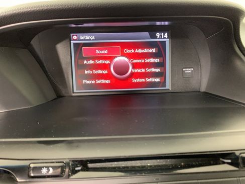 Used 2016 Honda Accord Sport image 23