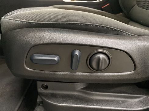 Used 2023 Chevrolet Bolt LT image 14