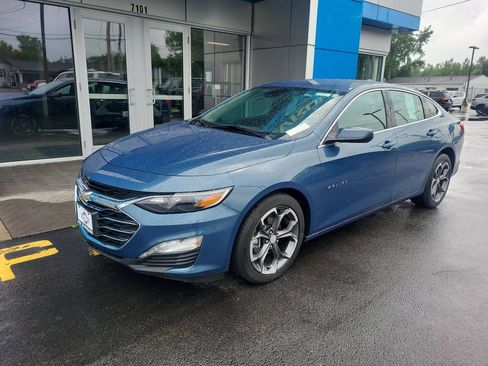 Certified 2024 Chevrolet Malibu LT w/ LPO, Floor Liner Package FWD image 1