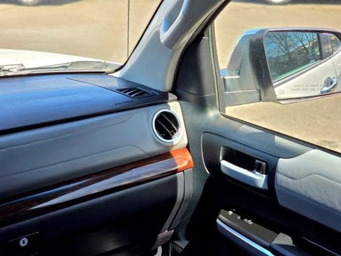 Used 2017 Toyota Tundra Limited w/ Limited Premium Package image 23