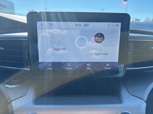 Used 2022 Ford Explorer XLT w/ Equipment Group 202A image 16