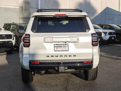 New 2026 Toyota 4Runner TRD Sport Premium AWD/4WD image 8