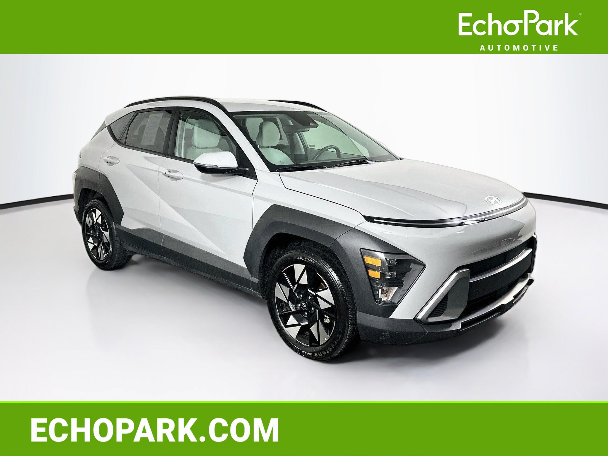 Used 2025 Hyundai Kona SEL FWD image 1