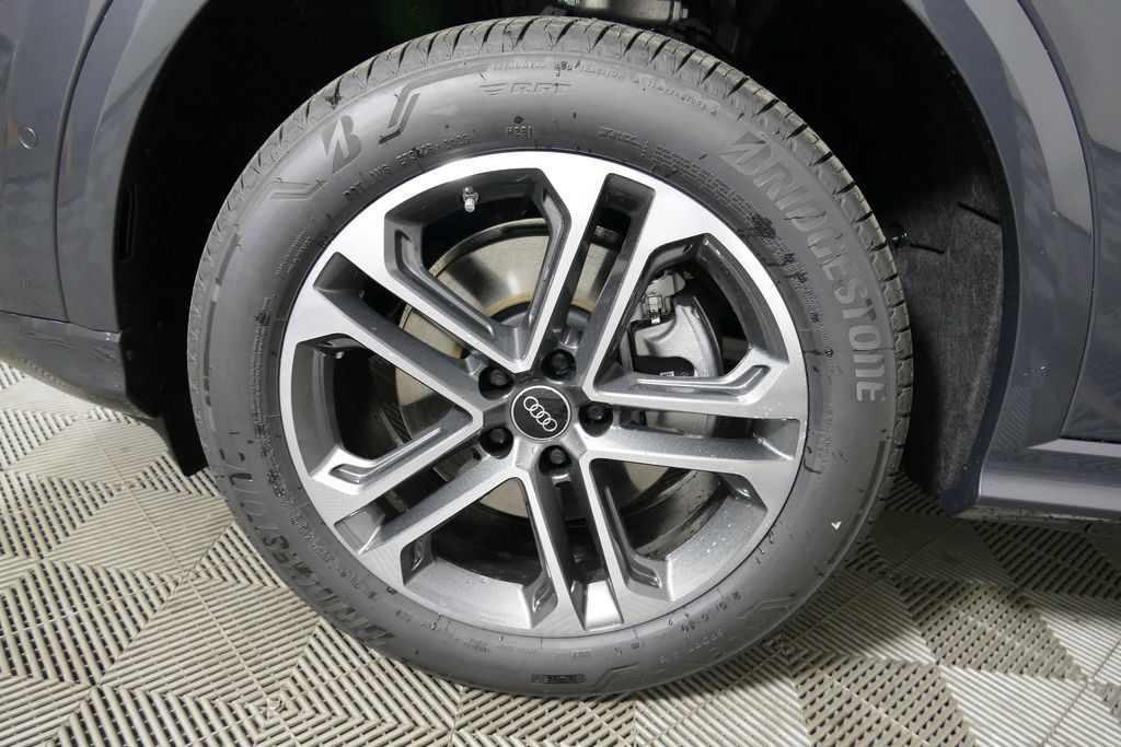 New 2026 Audi Q5 2.0T AWD/4WD image 9