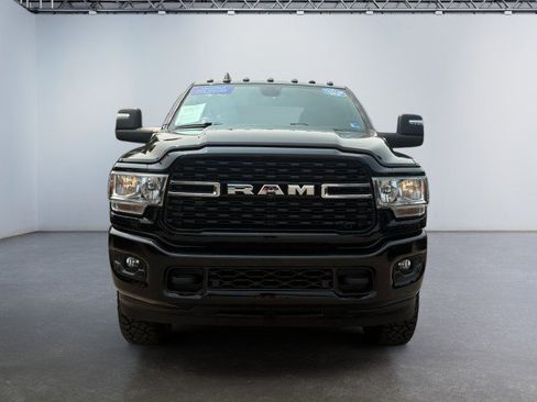 Used 2023 RAM 3500 Big Horn w/ Level 1 Equipment Group AWD/4WD image 11