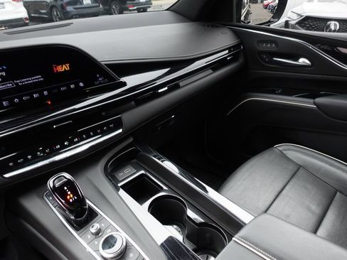 Used 2023 Cadillac Escalade ESV Sport image 23