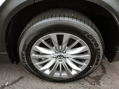 Used 2024 MAZDA CX-90 Plug-In Hybrid w/ Preferred AWD/4WD image 8