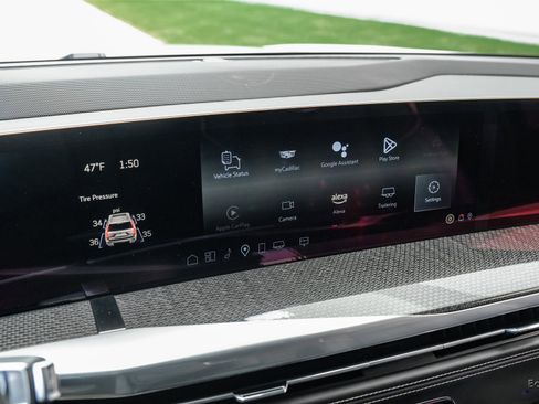 Used 2025 Cadillac Escalade V w/ LPO, Floor Liner Package image 79